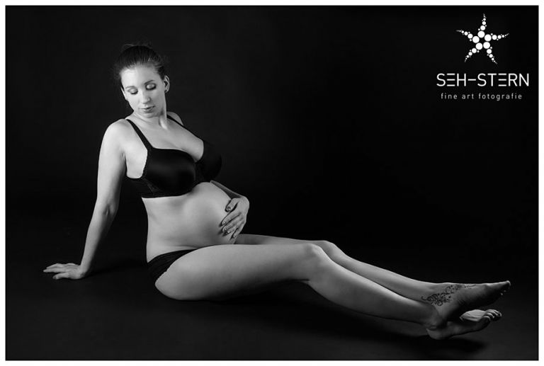 Aktfotos Babybauch