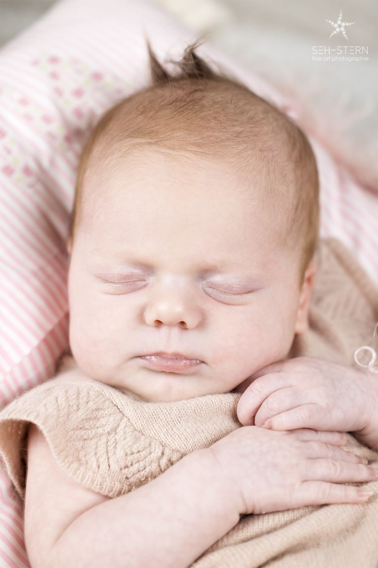Babyfotograf und Neugeborenenfotograf | Marion Hogl Seh-Stern München